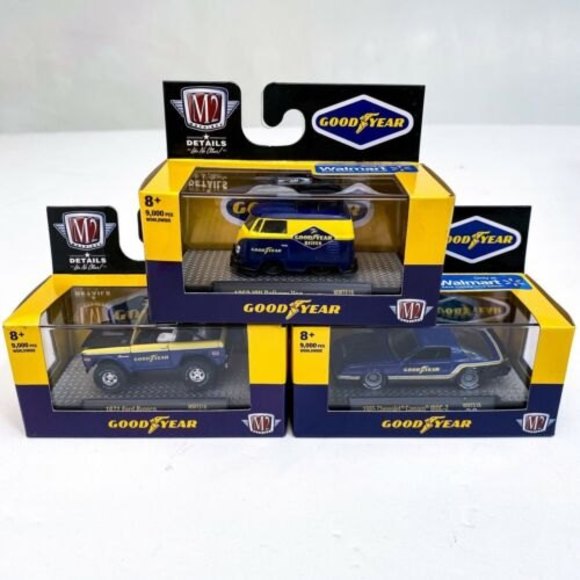 M2 Machines 2021 Walmart Exclusive Complete Set Store Display VW Bronco Camaro - Picture 1 of 12
